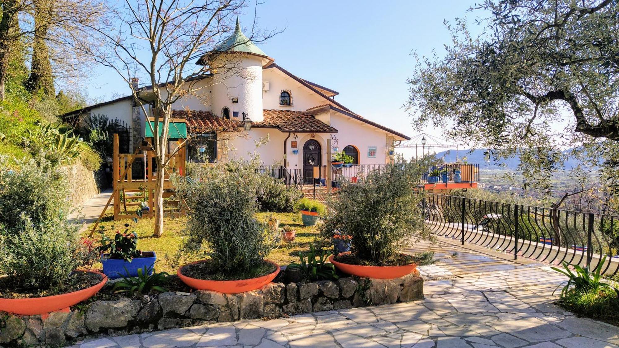 Villa Vernazza 5Terre & Versilia! Castelnuovo Magra Eksteriør bilde